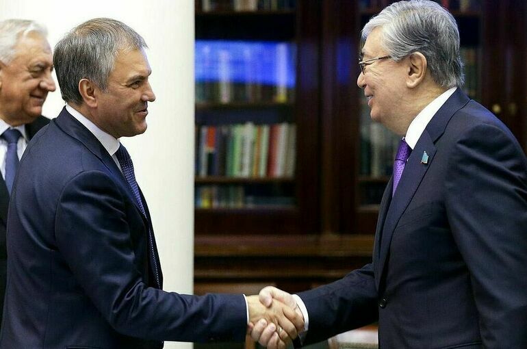 Володин поздравил президента Казахстана с 70-летием