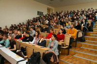 Комитет Госдумы поддержал право студентов занимать вспомогательные должности