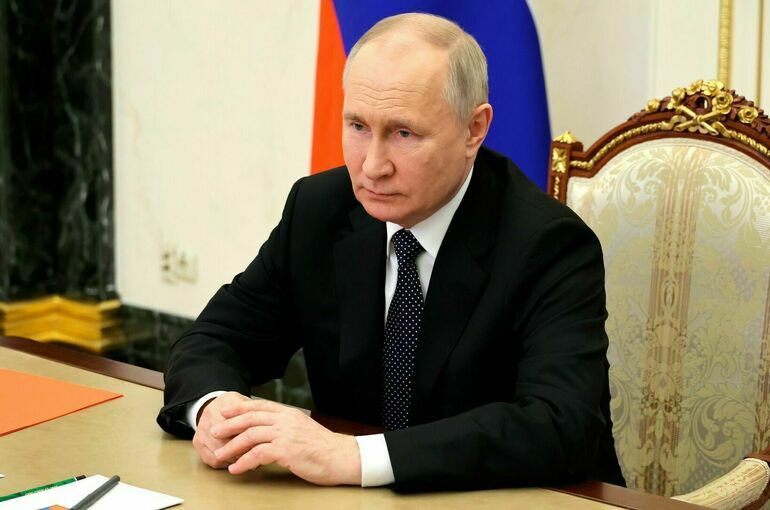 Путин не будет проводить спецзаседание Совбеза из-за событий на границе