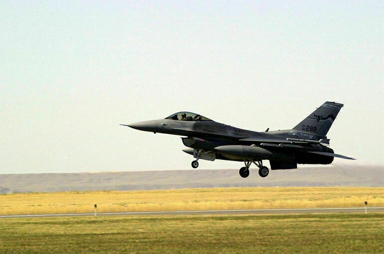 В США заявили, что F-16 не предназначены для будущего наступления Киева