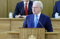 Экс-главу Красноярского края Усса утвердили депутатом Заксобрания региона