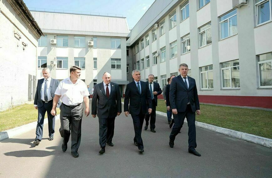 Володин призвал вести разработки в сфере обороны в диалоге с госкорпорациями