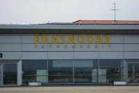 В Краснодаре запретили оформлять вывески на иностранных языках