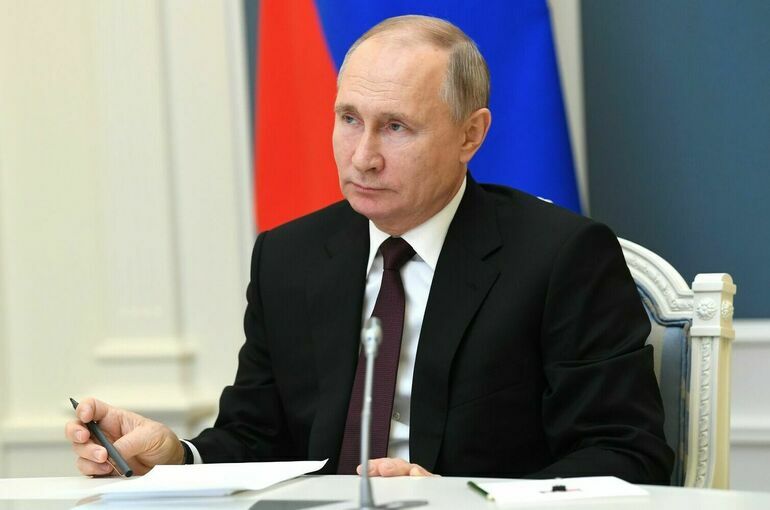 Путин встретится с семьями, награжденными орденом «Родительская слава»