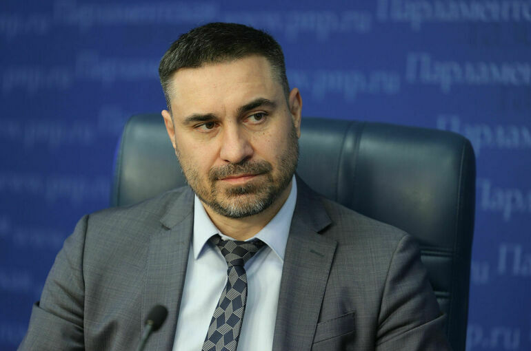 Глава Комитета Госдумы Хубезов уйдет с должности для участия в СВО