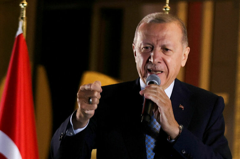 Эрдогана официально признали победителем президентских выборов в Турции