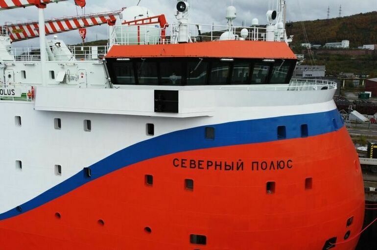 «Северный полюс-41» вышел на связь с «Парламентской газетой»