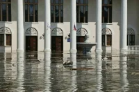 В Новой Каховке уровень воды поднялся до 12 метров