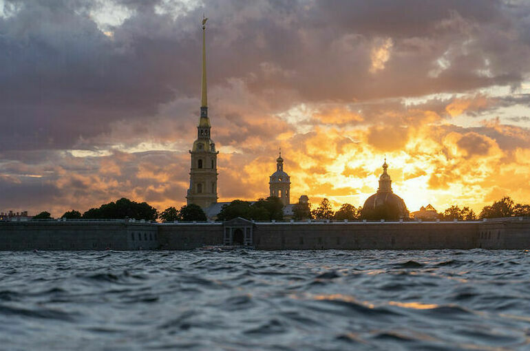 Наказывать за неуплату курортного сбора в Петербурге не собираются  