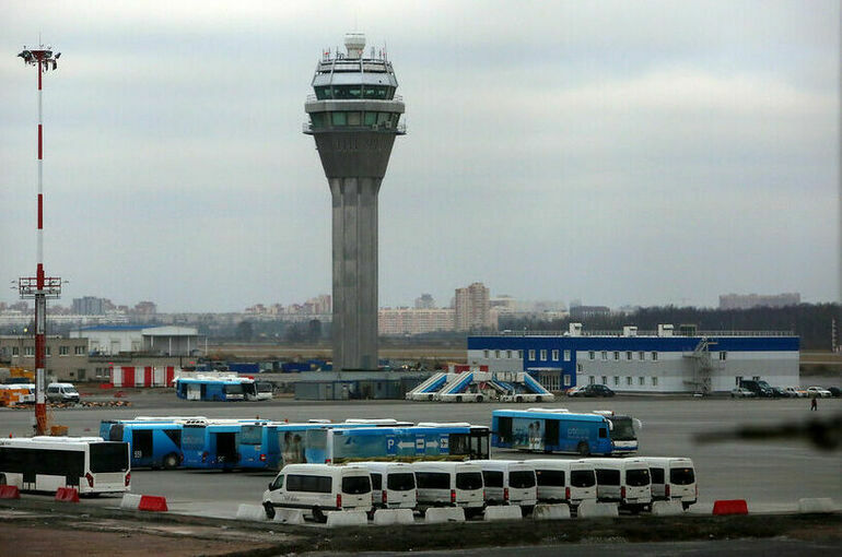 В дни ПМЭФ в аэропорту Пулково ожидают более 2000 рейсов на прилет и вылет