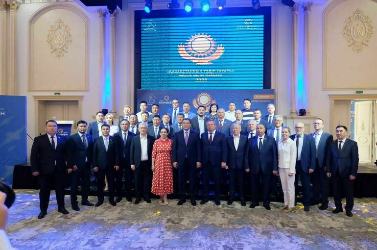 Астраханские парламентарии посетили с рабочим визитом Актау