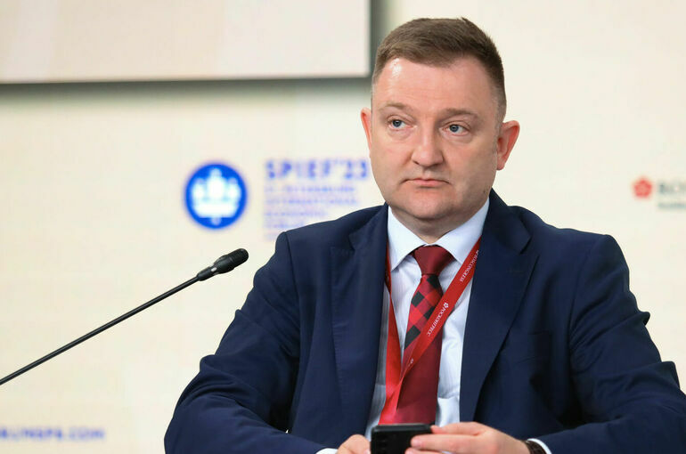 В Минпросвещения призвали отходить от термина «импортозамещение»