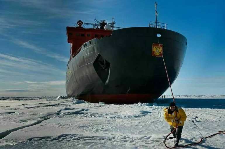 Совет участников судоходства по Северному морскому пути провел заседание в рамках ПМЭФ-2023