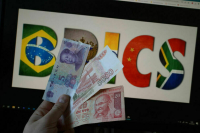 Глазьев спрогнозировал введение новой мировой валюты БРИКС