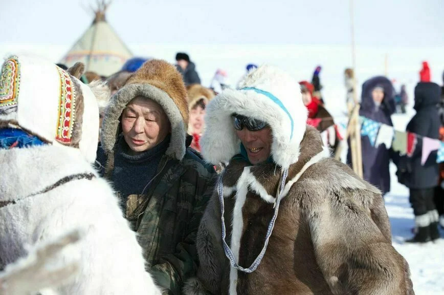 Значительную часть населения  Эвенкийского муниципального района составляют коренные жители.