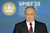 Путин назвал сохранение экономической устойчивости «медицинским фактом»