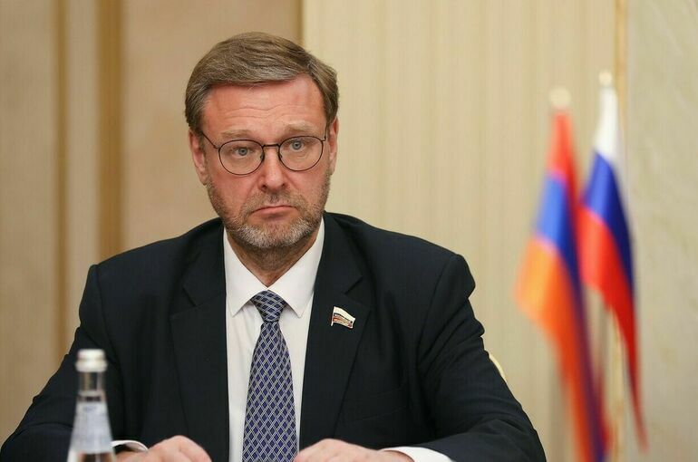 Косачев: Зеленский четко показал, почему Украина стремится в НАТО