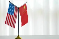 США в отношении Китая наступают на те же грабли, что и с Россией