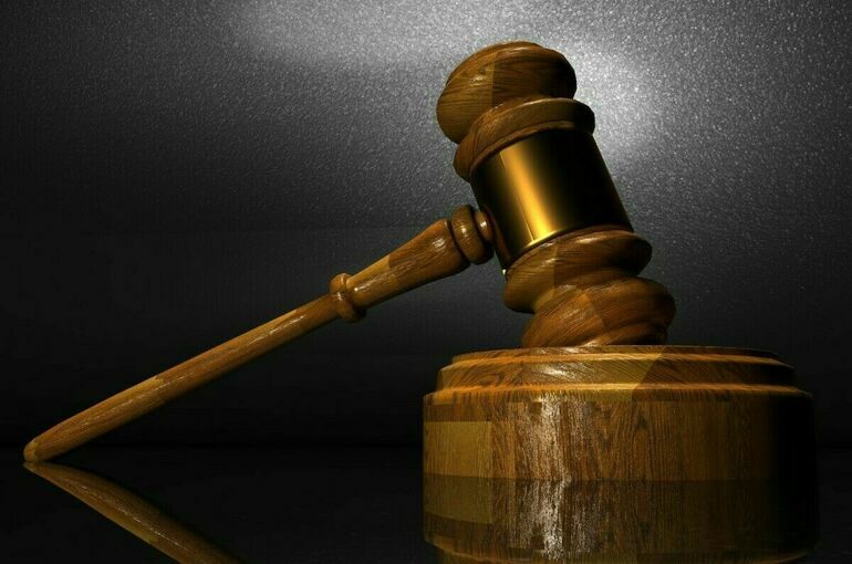 Экс-чиновника Минобороны приговорили к условному сроку по делу о хищениях