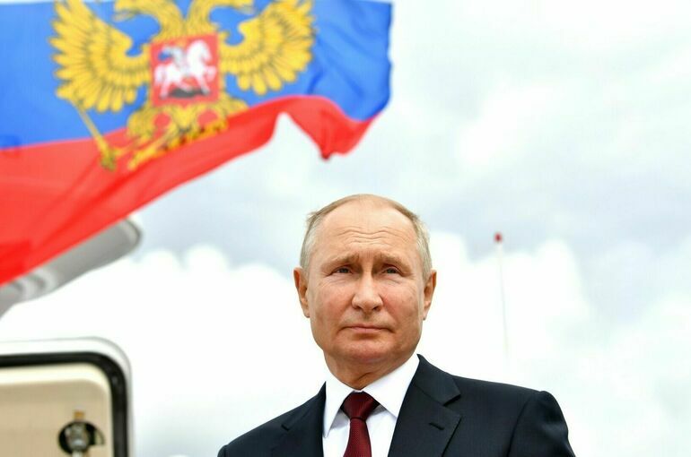 Путин заявил, что военные остановили гражданскую войну в России