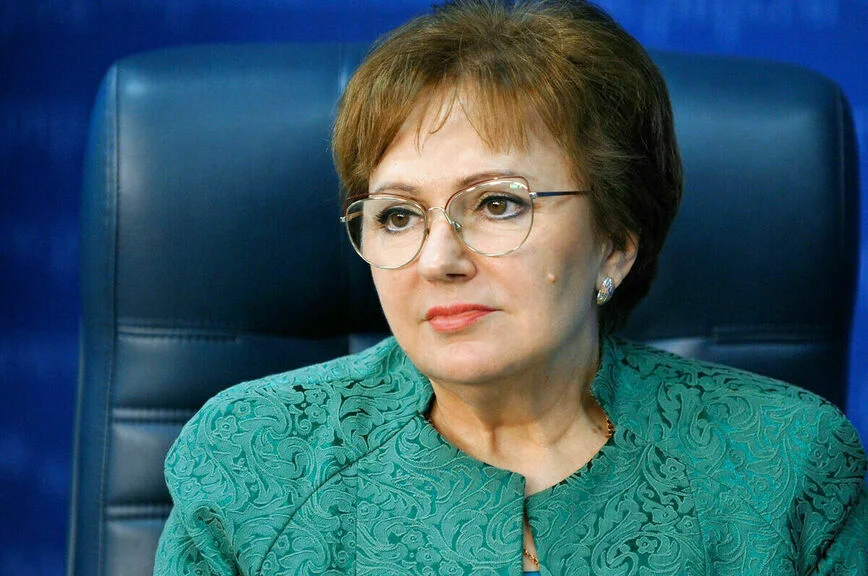 Елена Бибикова