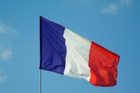 МИД Франции отверг обвинения в расизме среди полицейских