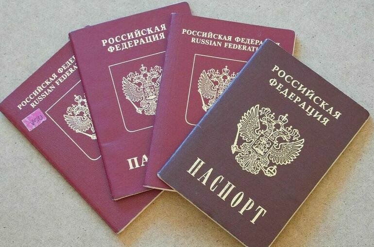 Как можно применять загранпаспорт на территории России