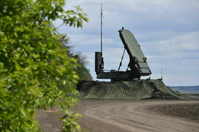 Средства ПВО сбили беспилотник над селом Борки в Белгородской области