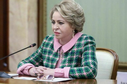 Матвиенко предложила наладить в России производство современных протезов и легких инвалидных колясок