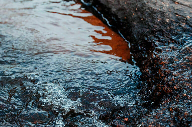 В Коми нефтепродукты загрязнили пяти километров реки Колва