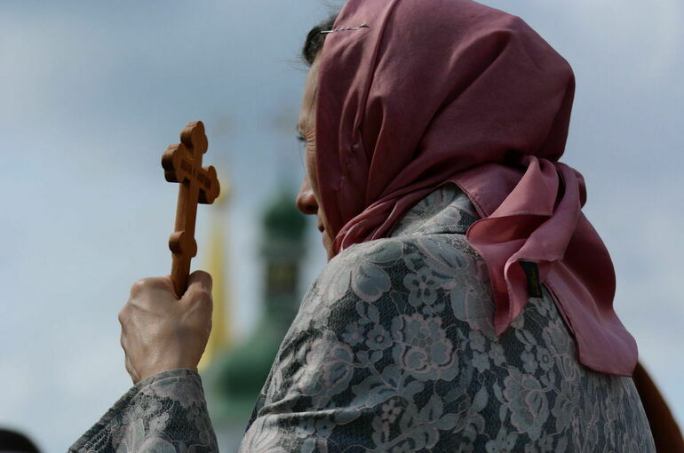 Против прихожан УПЦ в Киево-Печерской лавре применили силу