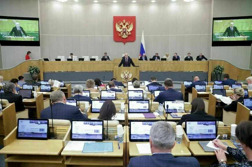 Чиновников пересадят на «Лады» и «Москвичи»