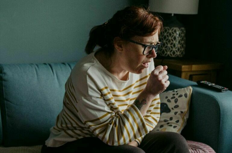 Врач рассказал, для кого коклюш несет большую опасность