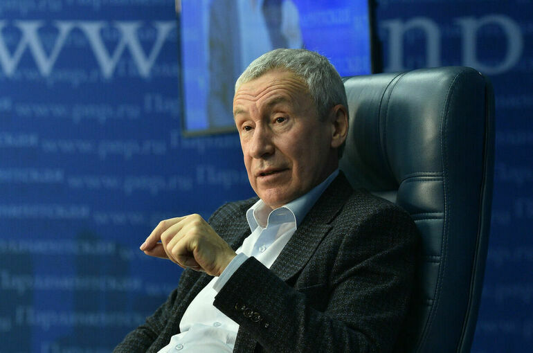 Климов назвал Зеленского актером, обескуражившим Запад на саммите НАТО