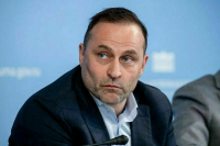 Свищев назвал решение МОК не приглашать Россию на Олимпиаду неспортивным