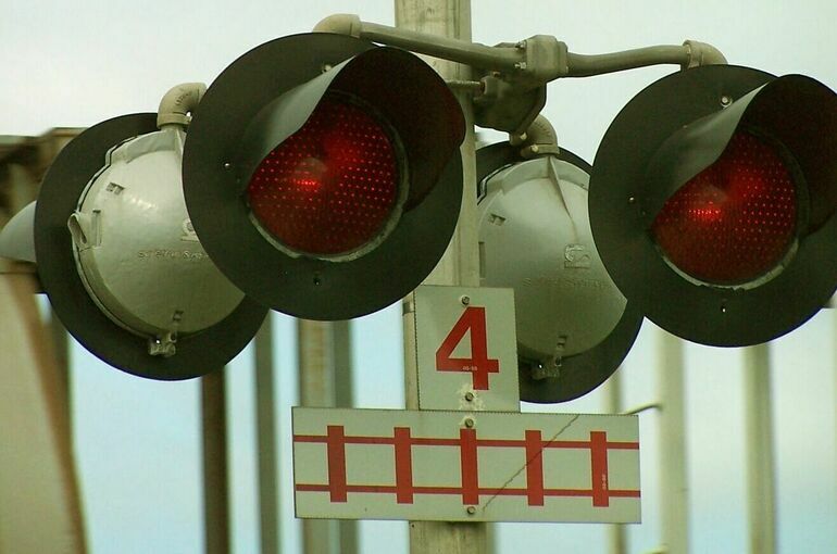 В Северной Осетии поезд столкнулся с фурой