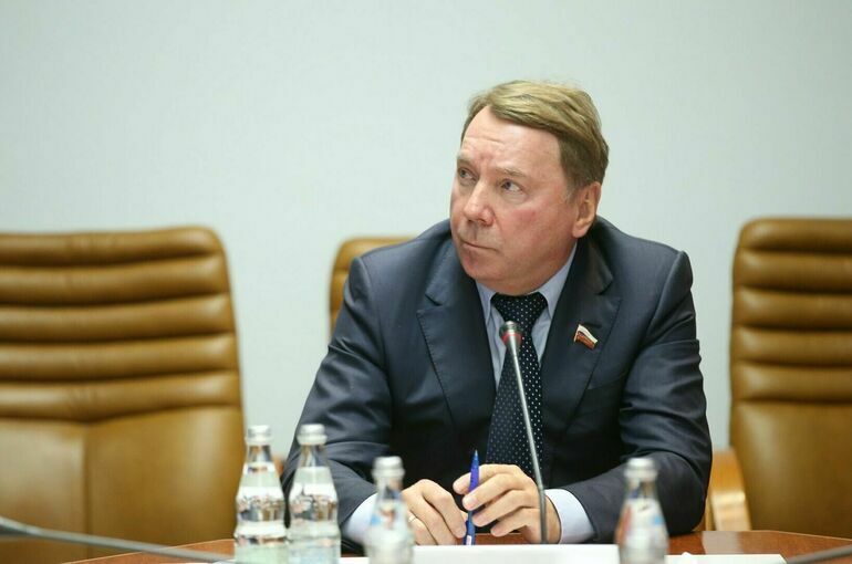 Кожин заявил, что варианты статуса и подчиненности ЧВК обсуждаются
