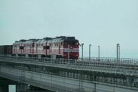 На Крымском мосту возобновилось движение поездов