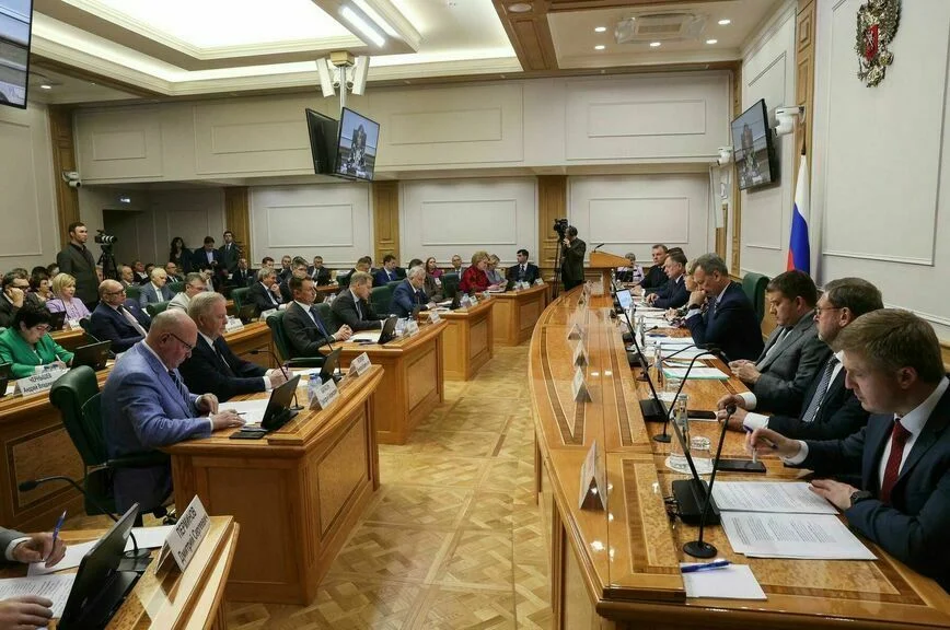 Матвиенко призвала замещать мигрантов на стройках своими кадрами