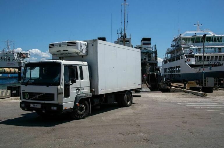 Керченская паромная переправа будет работать с 5:00 до 21:00 по Москве