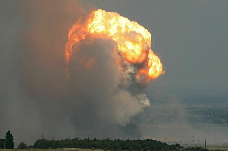 В МЧС сообщили о снижении частоты детонаций на полигоне в Крыму