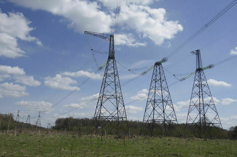 Часть поселка Теткино в Курской области обесточена после обстрела