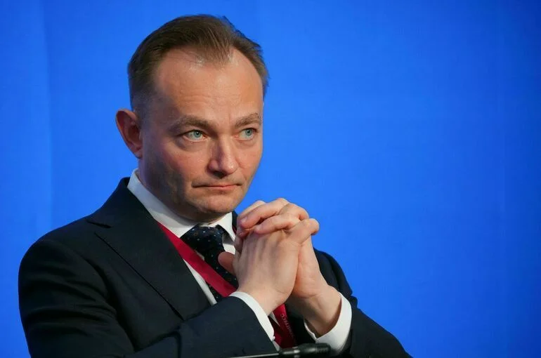 Задержанный за взятку замглавы Минцифры Паршин покинул должность