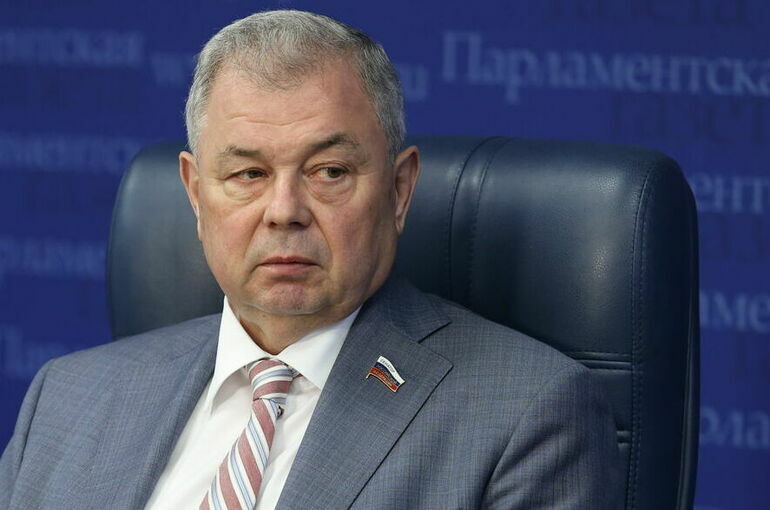 Артамонов назвал значимые законы весенней сессии парламента