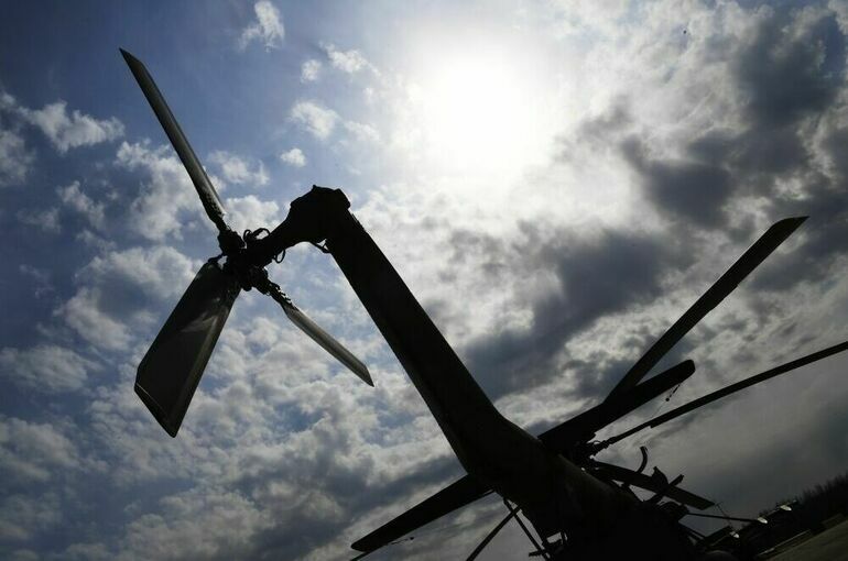 Очевидцы рассказали подробности крушения вертолета на Алтае