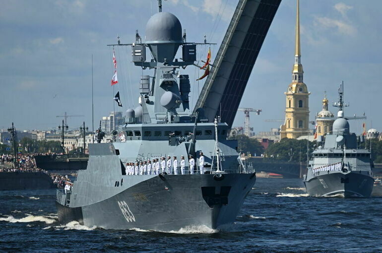 В Санкт-Петербурге состоялся Главный военно-морской парад