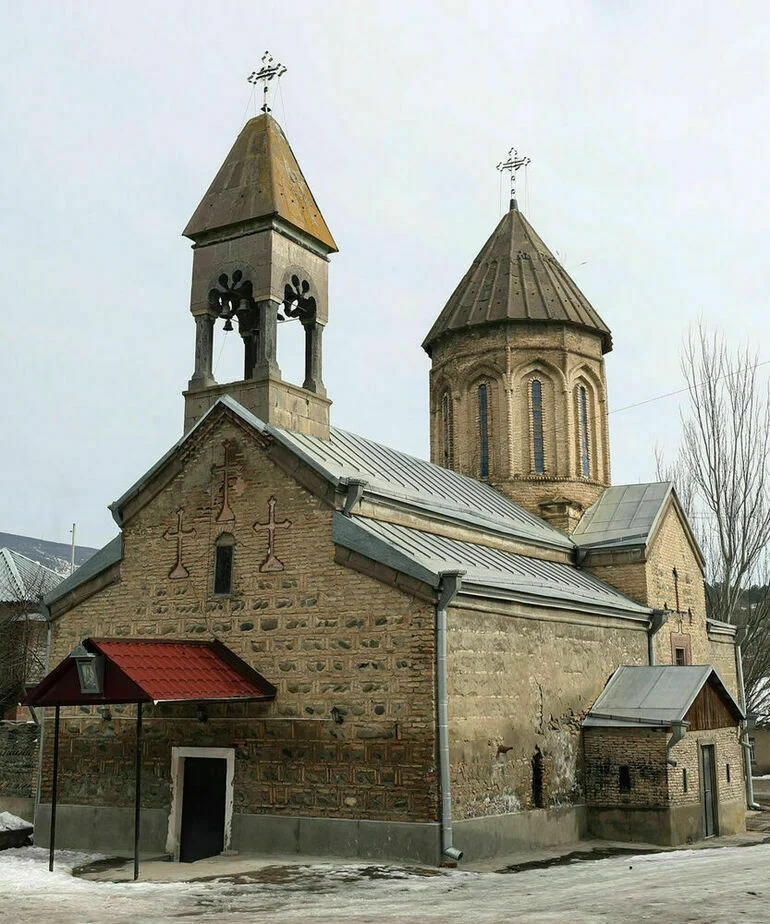 Храм Рождества Пресвятой Источник Богородицы в Цхинвале.
