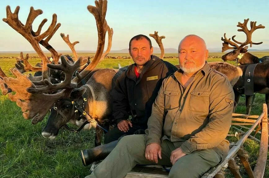 Эдуард Яунгад встретил праздник середины лета с оленеводами