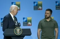 Джабаров заявил, что США пытаются успокоить Украину заявлениями о поддержке