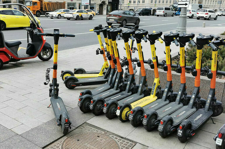 В Москве трое детей пострадали из-за возгорания электросамоката